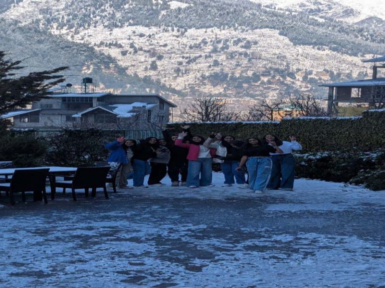 PXL_20250221_035248266